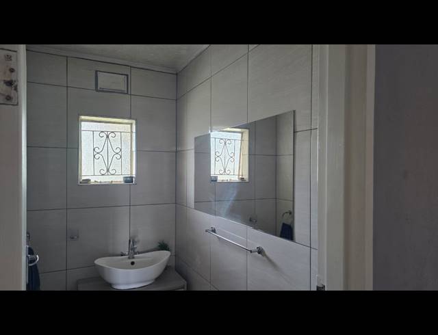 3 BEDROOM APARTMENT FOR SALE IN PELHAM